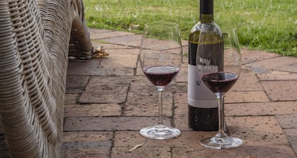 WayWood Wines Vineyard Hideway