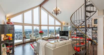 Luxury Panoramic View Home