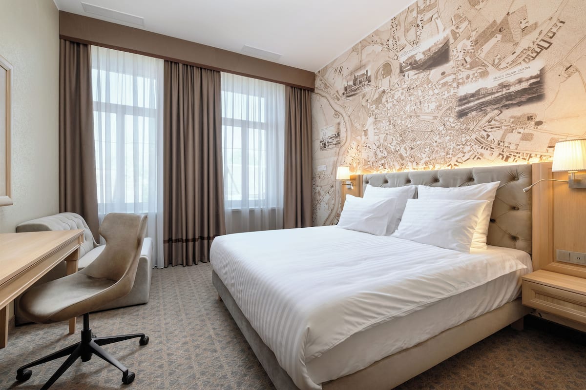 business double room (with extra bed) | memory-foam beds, minibar, in-room safe, individually decorated
