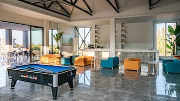 2 quầy bar/khu lounge