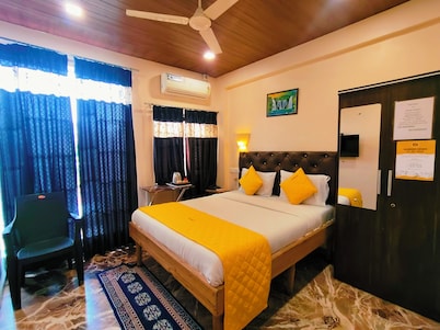 Punest Hospitality