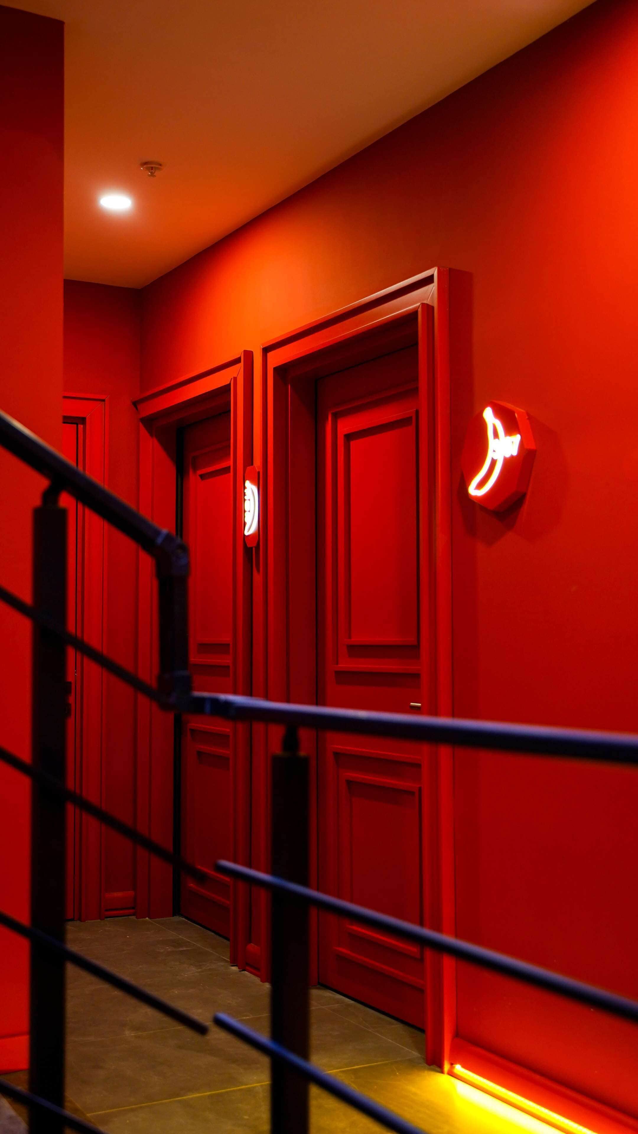 Photo - Lucky Monkey Hotel