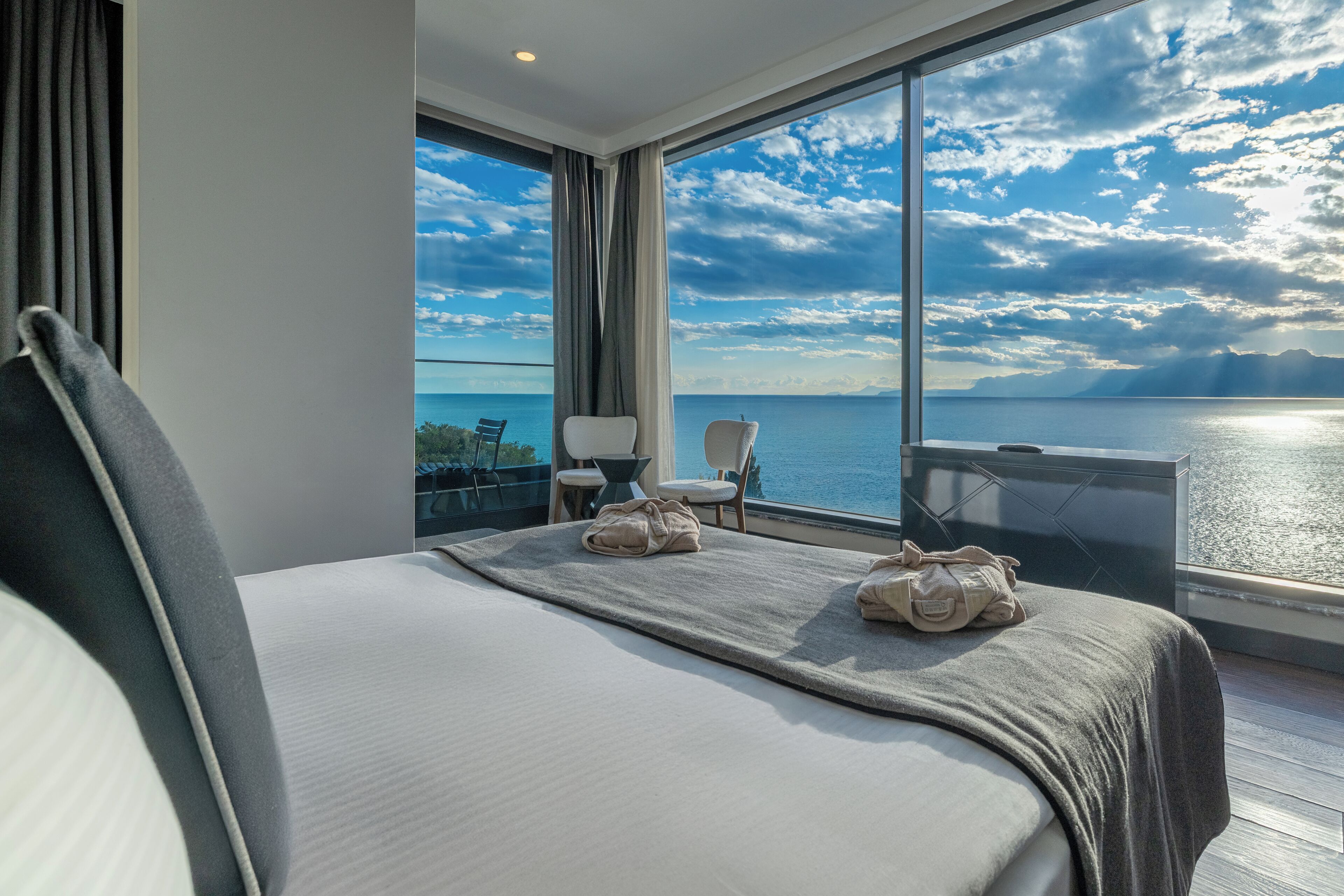 Photo - Lucky Monkey Hotel