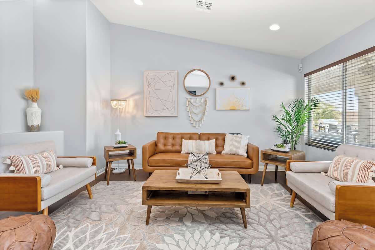 تلفزيون، مكتب