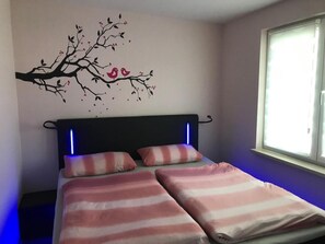 2 Schlafzimmer, WLAN