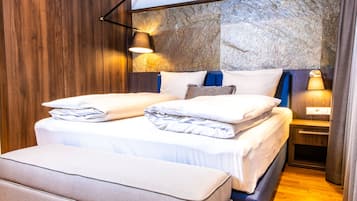 Superior Double Room, 1 Bedroom, Non Smoking | Hypo-allergenic bedding, in-room safe, desk, soundproofing