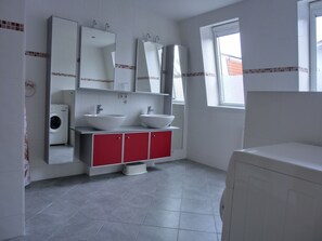 Nicht klassifiziertes Bild, 3 von 11, Schaltfläche