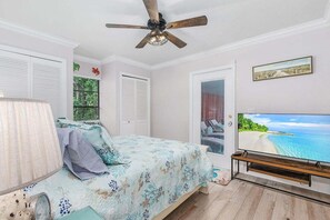 3 bedrooms, desk, iron/ironing board, free WiFi