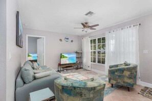 Smart TV, video games