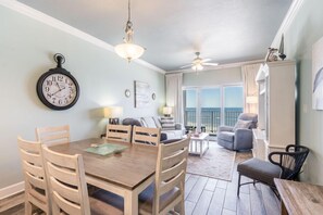 Dining - Seawind 704- Splash into Fun: Your Beach Trip is Calling (Gulf Shores)