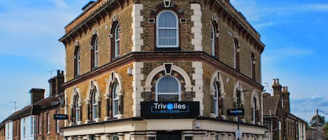 Overnatningsstedets facade