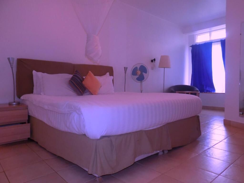 13 Schlafzimmer, WLAN