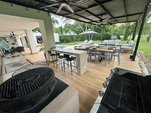 A Luxurious Retreat for Unmatched Family Vacations