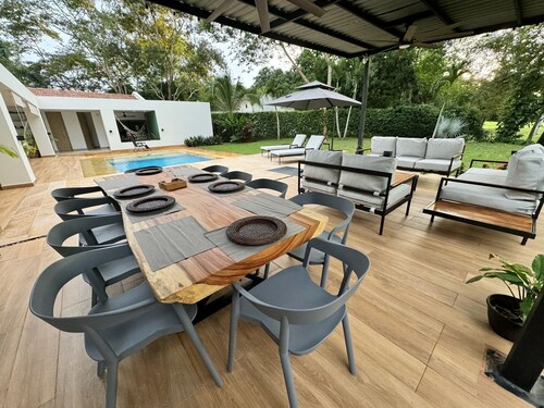 A Luxurious Retreat for Unmatched Family Vacations