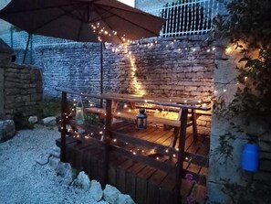 Terrace/patio - Le Gite du Lapin Bleu (Baigneux-les-Juifs)