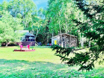 Relaxation in well appointed renovated cottage 