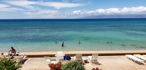On the beach - Split AC in your Island Home! Direct Ocean Views! (lahaina)