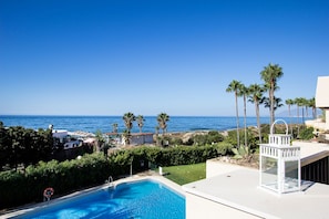 Piscine extérieure