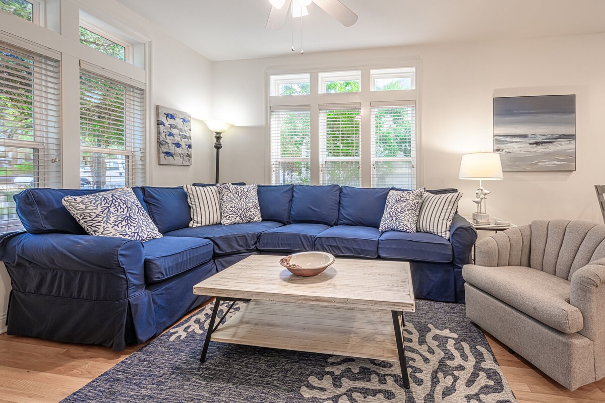 Photo 12 of 6-Seat Golf Cart ~ Private Pool ~ Screened Porch ~ Pet Friendly