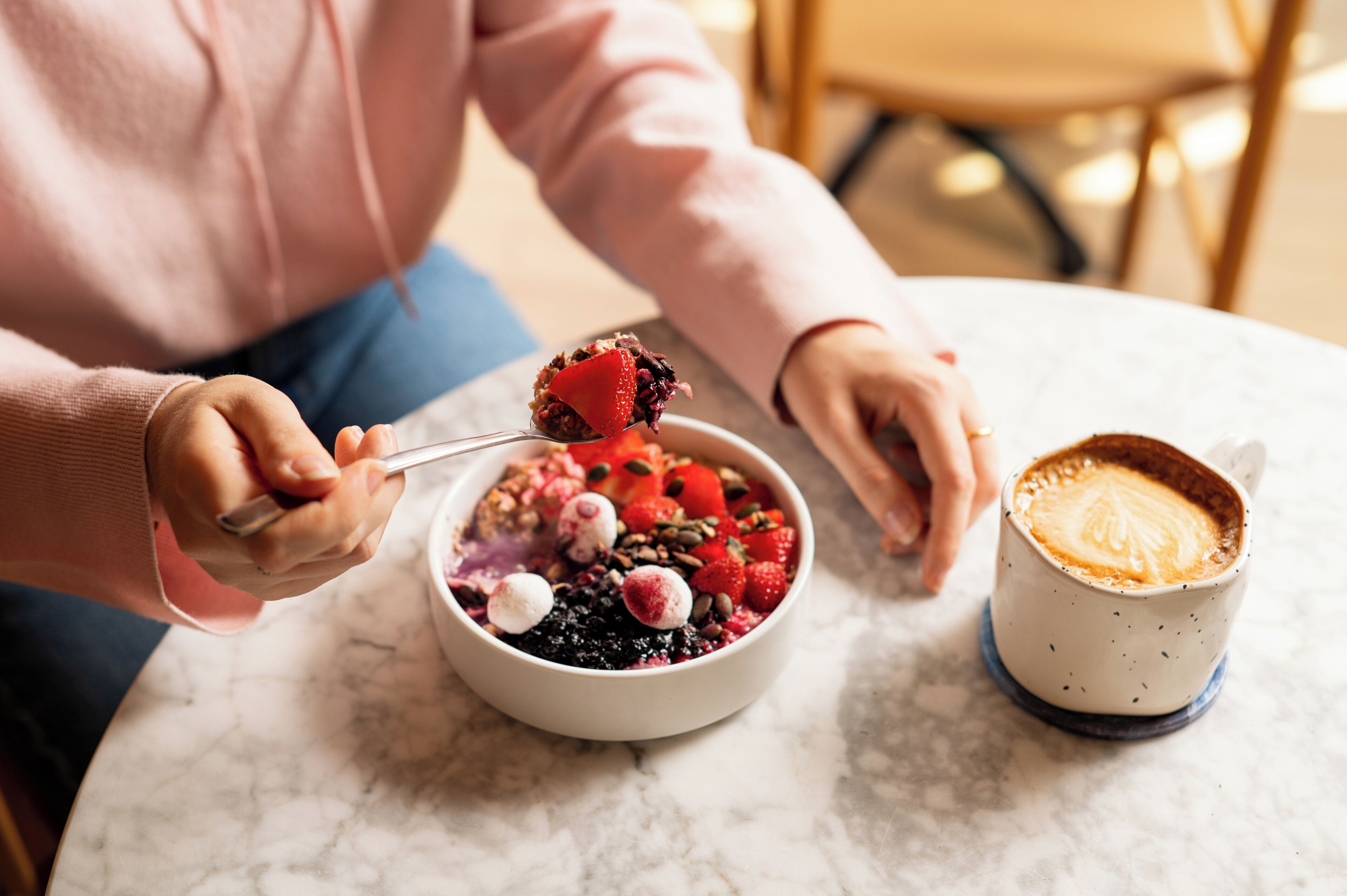 daily full breakfast (gbp 16.00 per person)