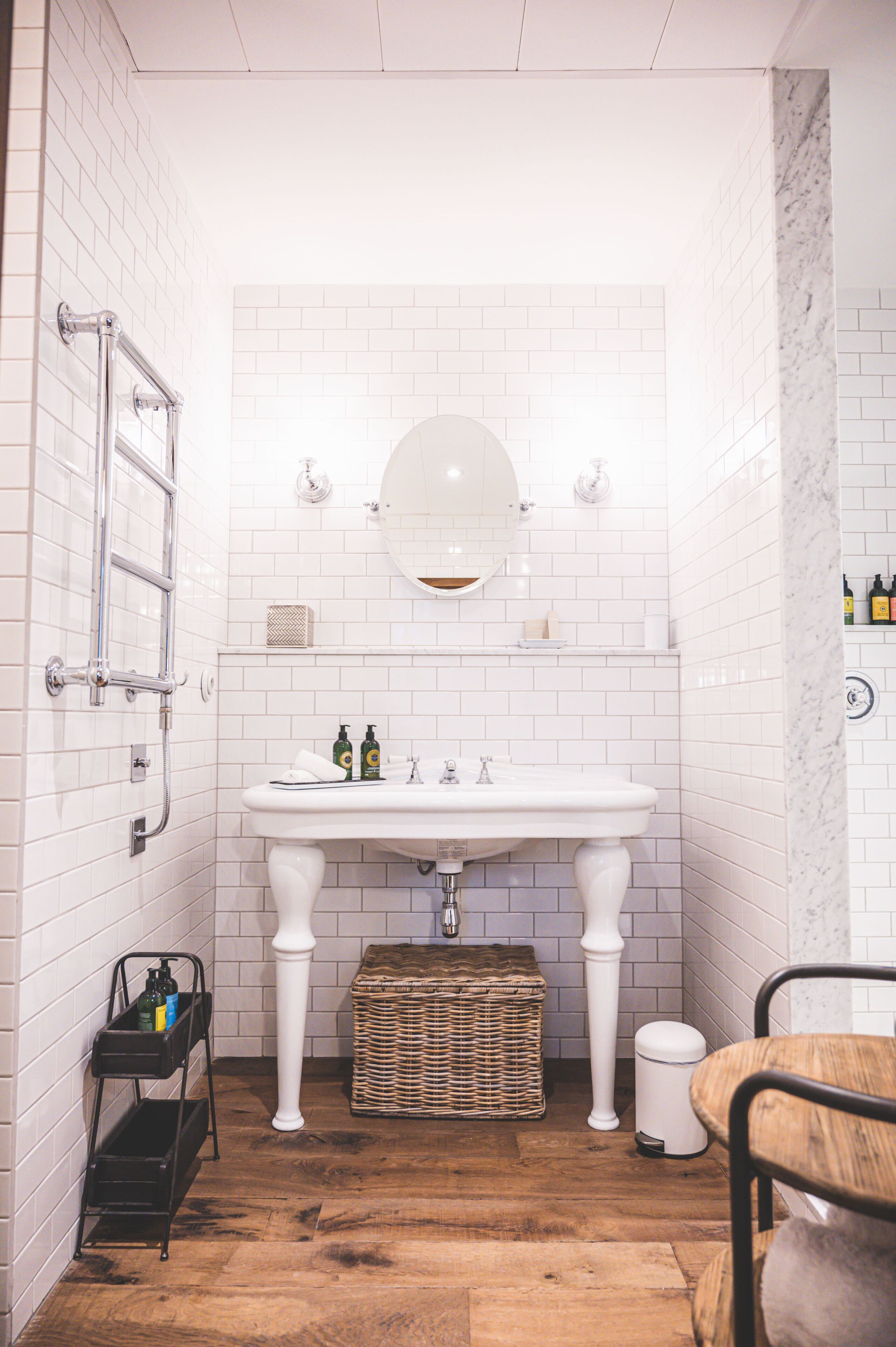 deluxe double room | bathroom | hair dryer, bathrobes, slippers, towels