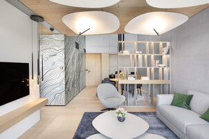 Signature Double Room | Premium bedding, minibar, in-room safe, desk