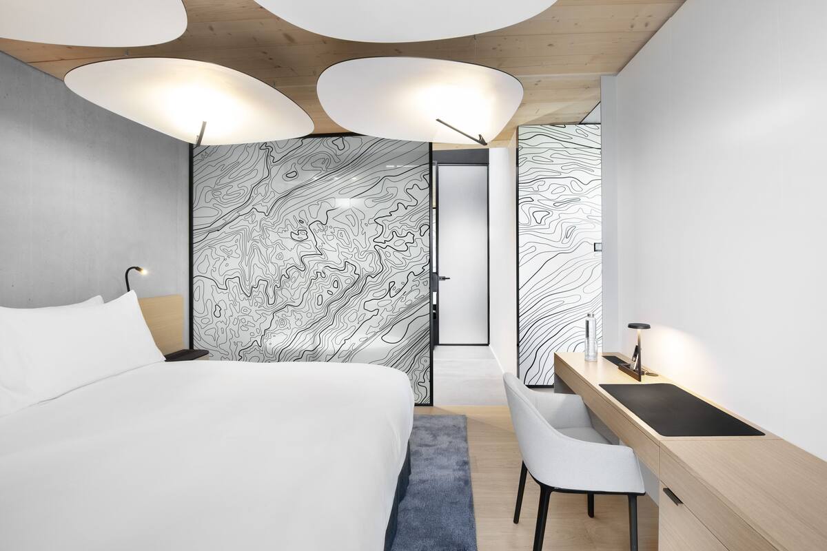 Ropa de cama de alta calidad y minibar