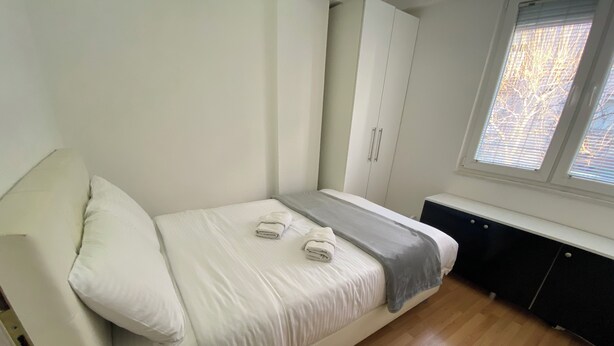 1 sovrum, skrivbord, strykjärn/strykbräda och gratis wi-fi
