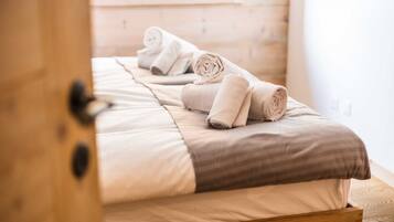 3 habitaciones, tabla de planchar con plancha y wifi gratis