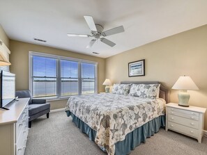 4 Schlafzimmer, Bügeleisen/Bügelbrett, kostenloses Internet, Bettwäsche