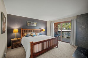 2 bedrooms, internet, bed sheets - Meadows Course Views with Access to The Cove (Sunriver)