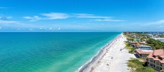 3's Company-"Villa Janet"- 1 Block from Gulf of Mexico