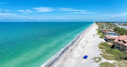 3's Company-"Villa Janet"- 1 Block from Gulf of Mexico