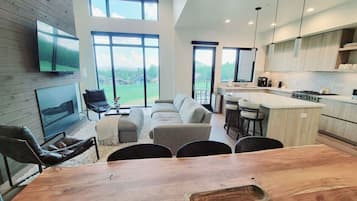 TV connectée, cheminée