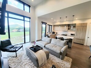 TV connectée, cheminée