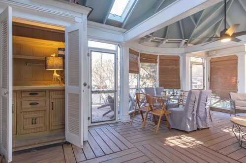 Southern Elegance in Heart of Memphis