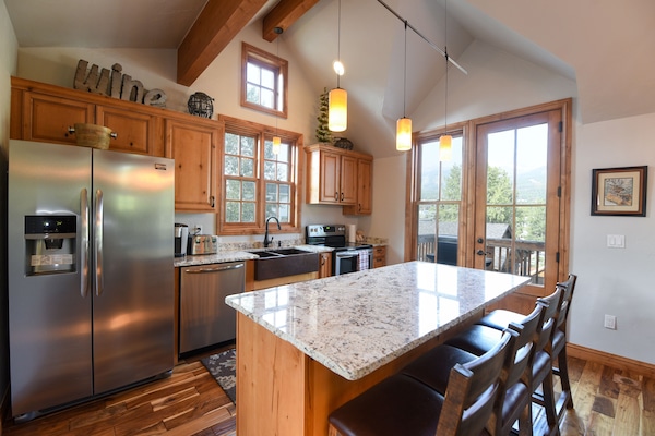 Fully-Equipped Kitchen