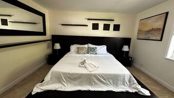 2 多间卧室、免费 WiFi、床单