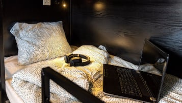 Economy Room, Men only, Tower | 1 bedroom, iron/ironing board, free WiFi, bed sheets