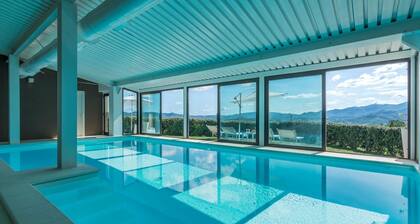 Villa Sabrina 12 - Five Bedroom Villa, Sleeps 12