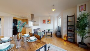 TV - Cozy Hackney Apartment (London)