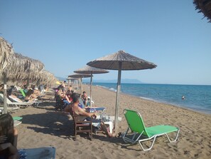 Casa de campo, varias camas | Playa