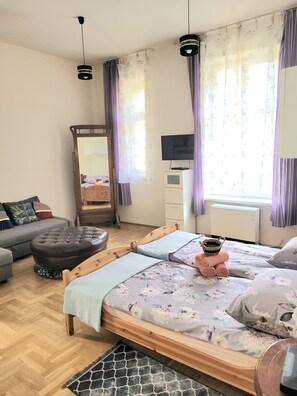 1 Schlafzimmer, Bügeleisen/Bügelbrett, kostenloses WLAN, Bettwäsche