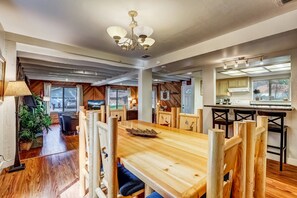 獨棟房屋, 多張床, 熱水浴缸, 山景 (Paloma Place) | 用餐區