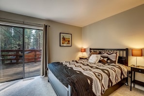 4 bedrooms, individually decorated, individually furnished, free WiFi