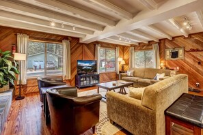 House, Multiple Beds, Hot Tub, Mountain View (Paloma Place) | Living area | 42-inch flat-screen TV with digital channels, fireplace - Paloma Place  Hot Tub | Game Room | Pool Table (South Lake Tahoe)