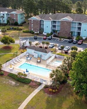 Exterior - Family Tides has great rates for the summertime!  First Floor.  Pet Friendly. (Sunset Beach)