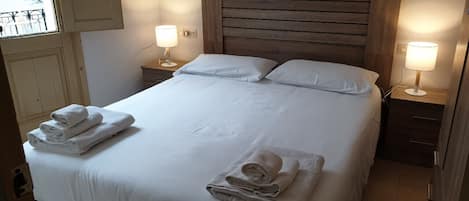 3 dormitorios, wifi gratis, ropa de cama