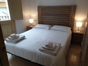 3 habitaciones, wifi gratis y ropa de cama 