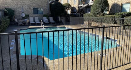 Feel at Home at this central and spacious 1 bedroom condo